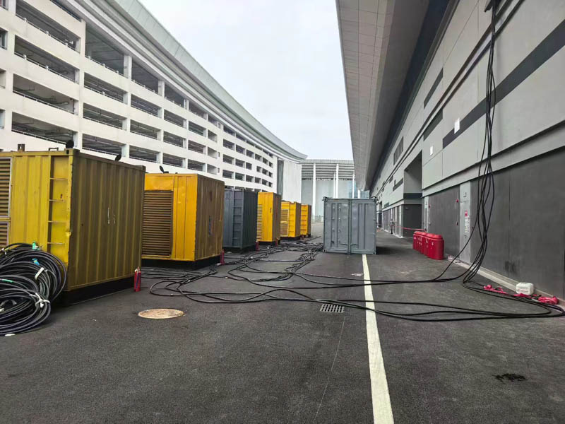 淮安冬季柴油发电机启动前需要做哪些准备工作?